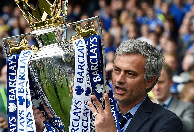 mourinho dang huan luyen doi nao bo suu tap danh hieu cua nguoi dac biet