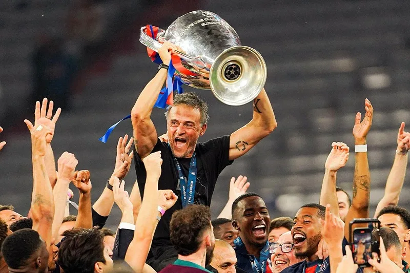 hlv psg la ai chi tiet ve thuyen truong duong nhiem cua psg