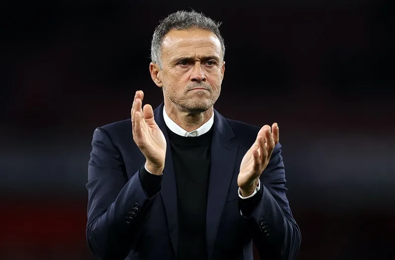 hlv psg la ai chi tiet ve thuyen truong duong nhiem cua psg